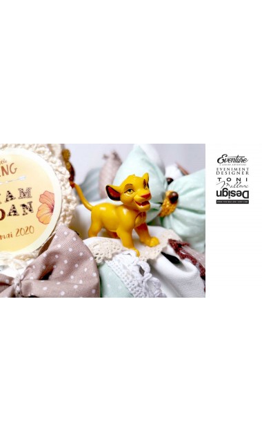 Lumanare de botez cu Simba, regele leu din celebrul desen animat sau film Lion King, Baby Simba 7
